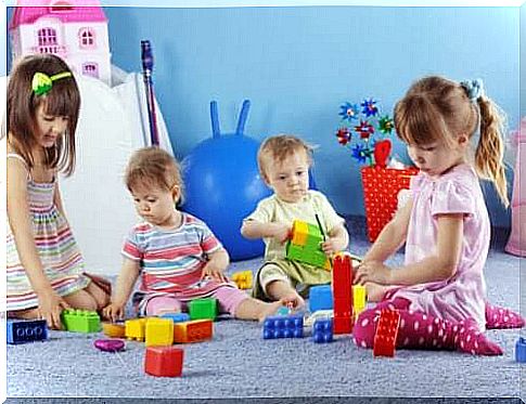 Train motor skills games.  Children playing with constructions.