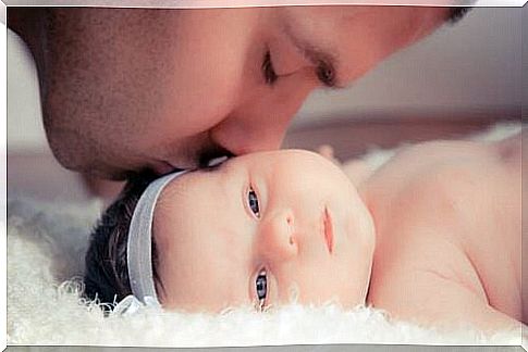 Letter from a dad to his newborn daughter