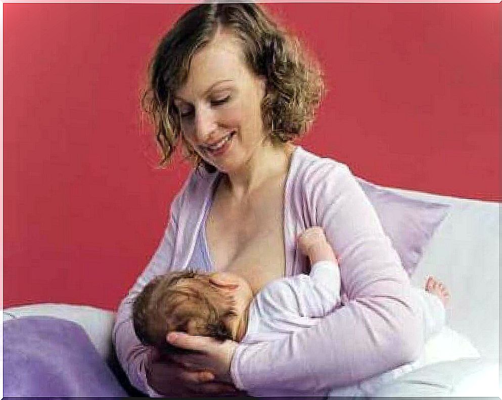 Rugby position for breastfeeding